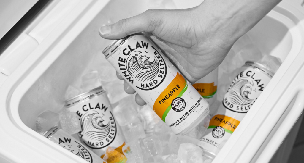 White Claw Pineapple